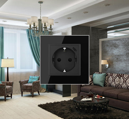 Livolo schwarzes Steckdosen-Modul mit USB-C