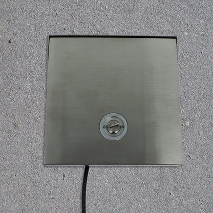 IP54 Bodentank mit Edelstahl-Deckel für bis zu 8 Steckdosen