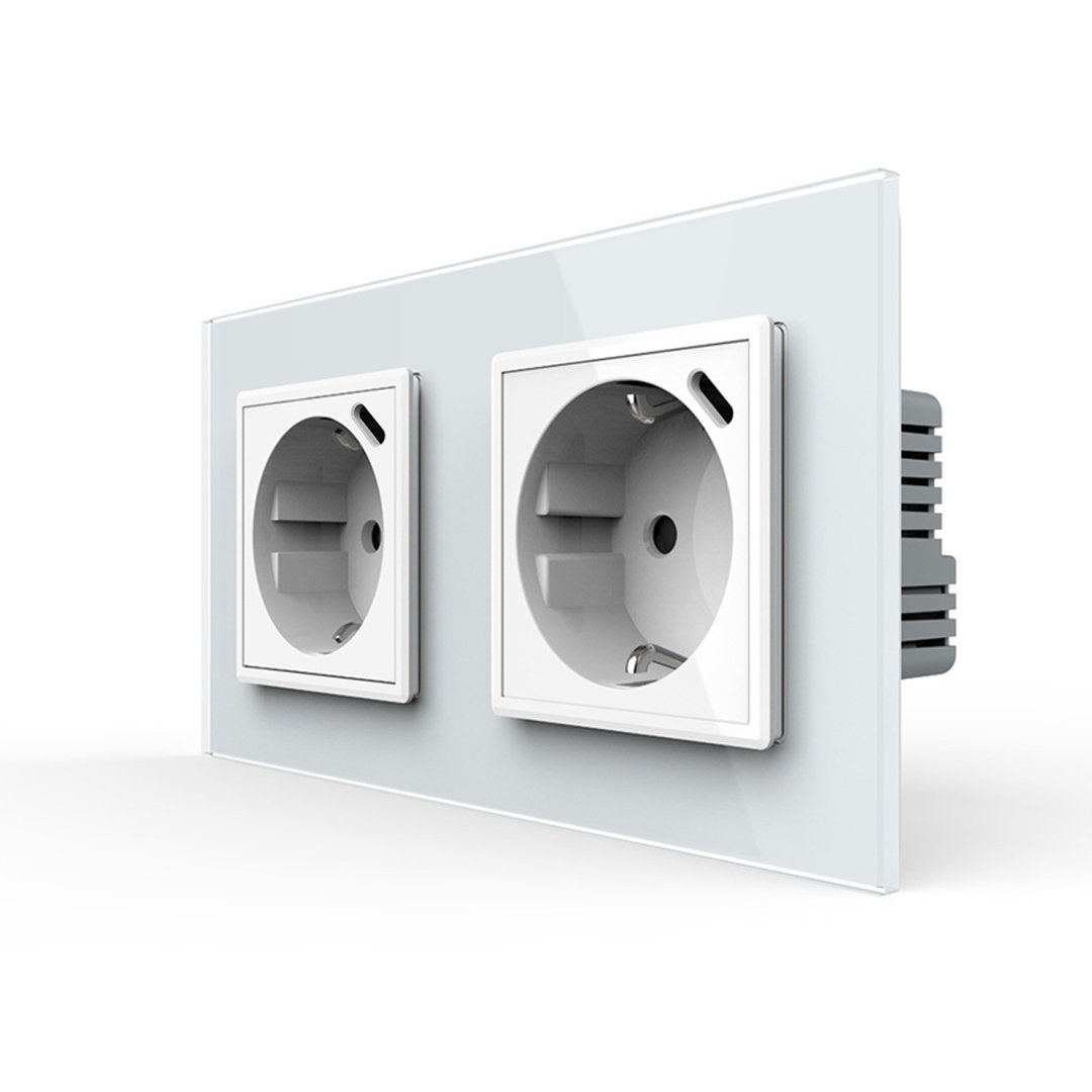 Livolo weiße, zweifache Steckdose mit USB-C 18W