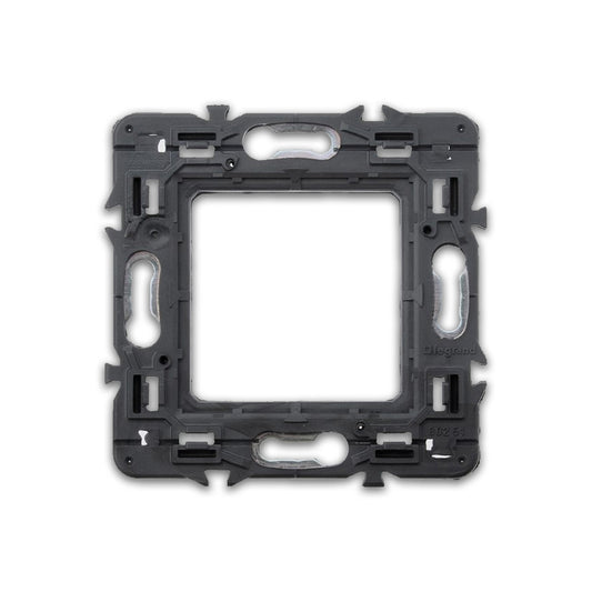 Soliroc Adapter Zamak Druckguss Tragring für Steckdosen Netzwerkmode